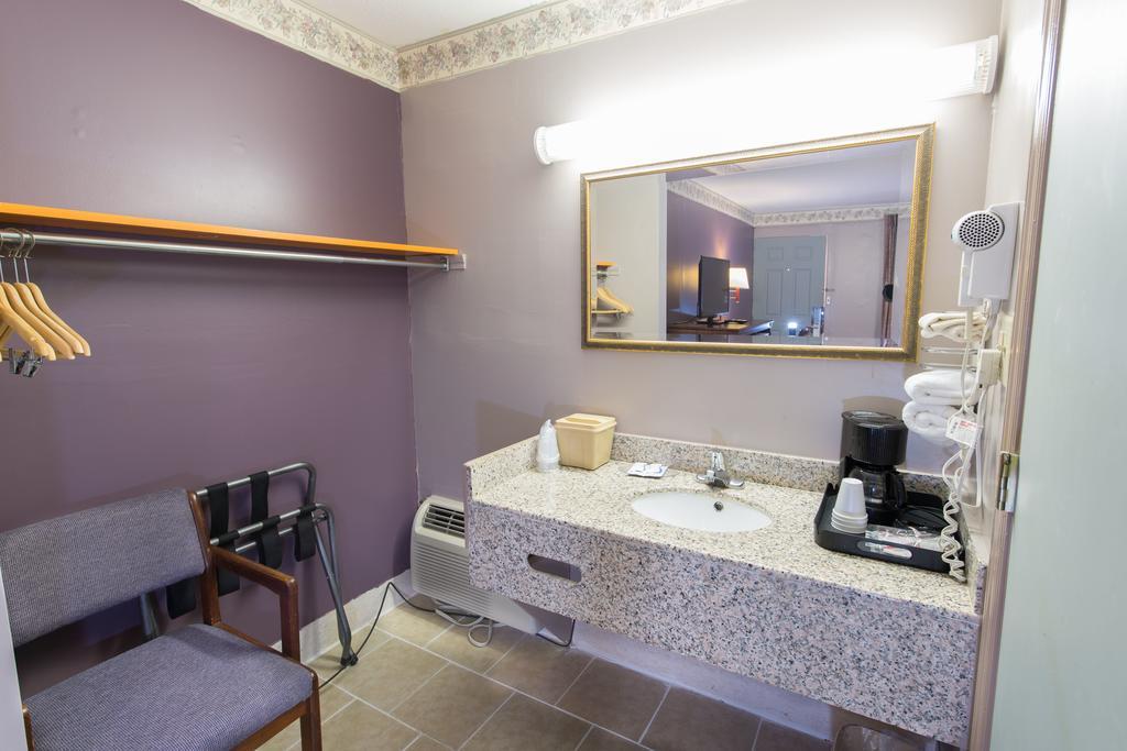 Budget Inn - Paintsville Eksteriør billede