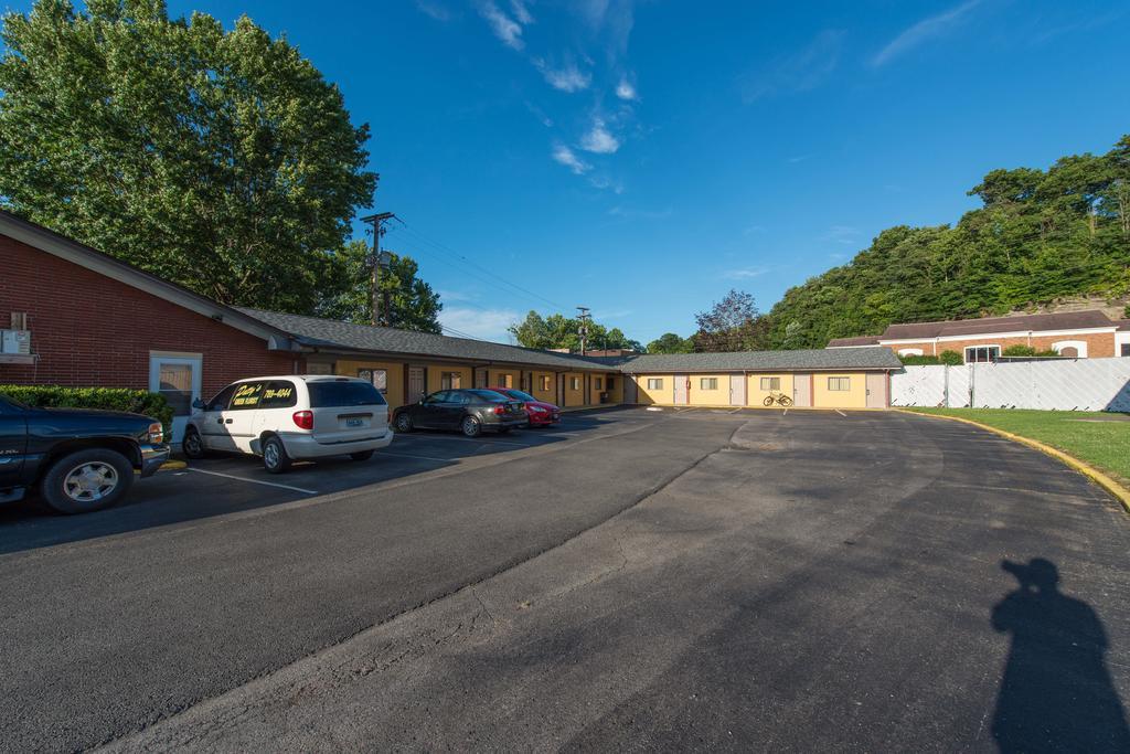 Budget Inn - Paintsville Eksteriør billede